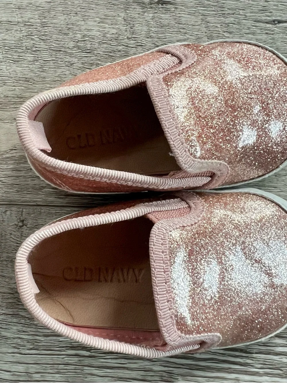 Old Navy Baby Girls Pink Sparkly Shoes Size 3-6 Months